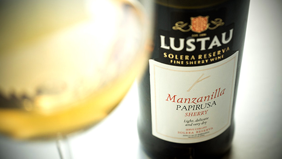 lustau-manzanilla-papirusa