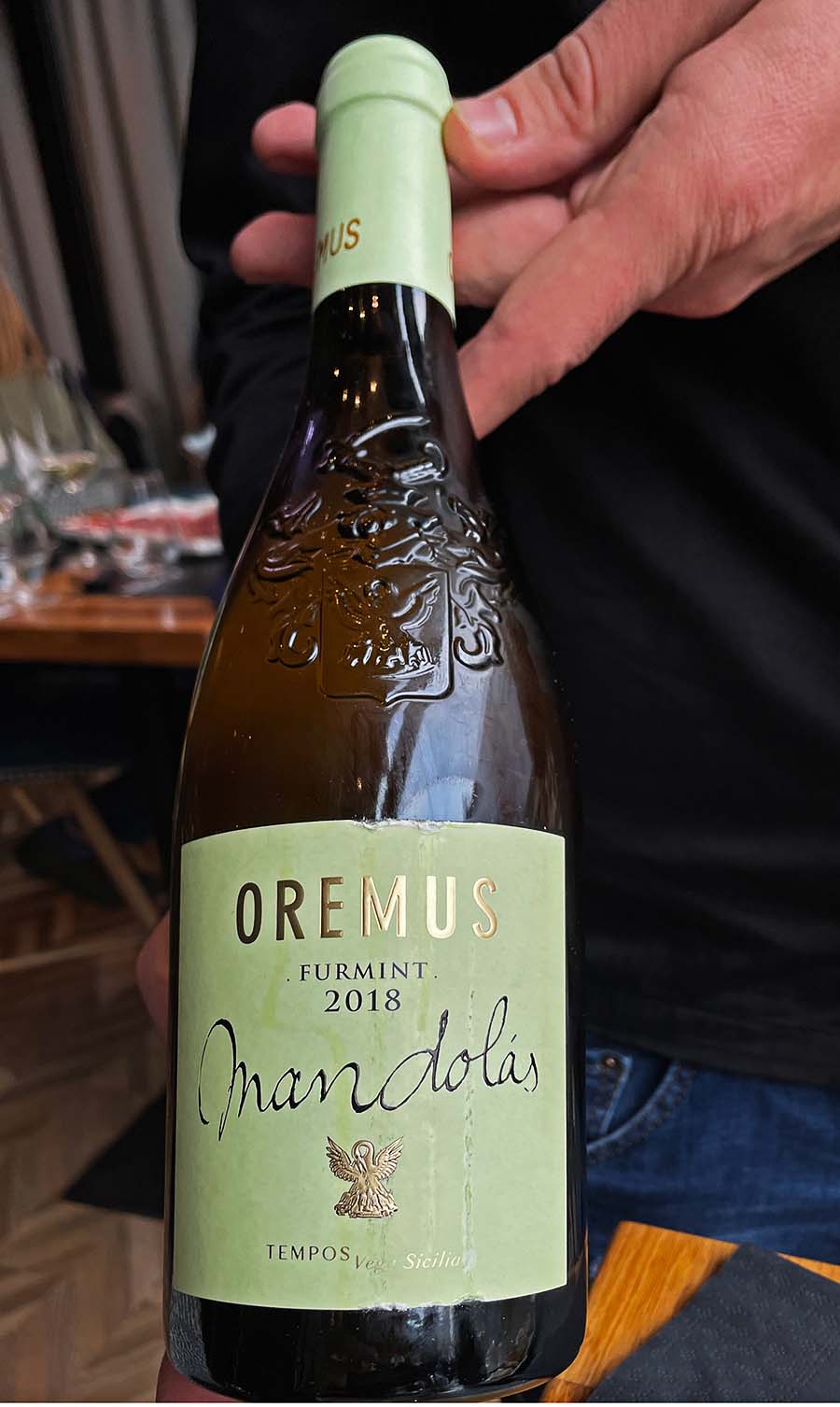 nomu-oremus